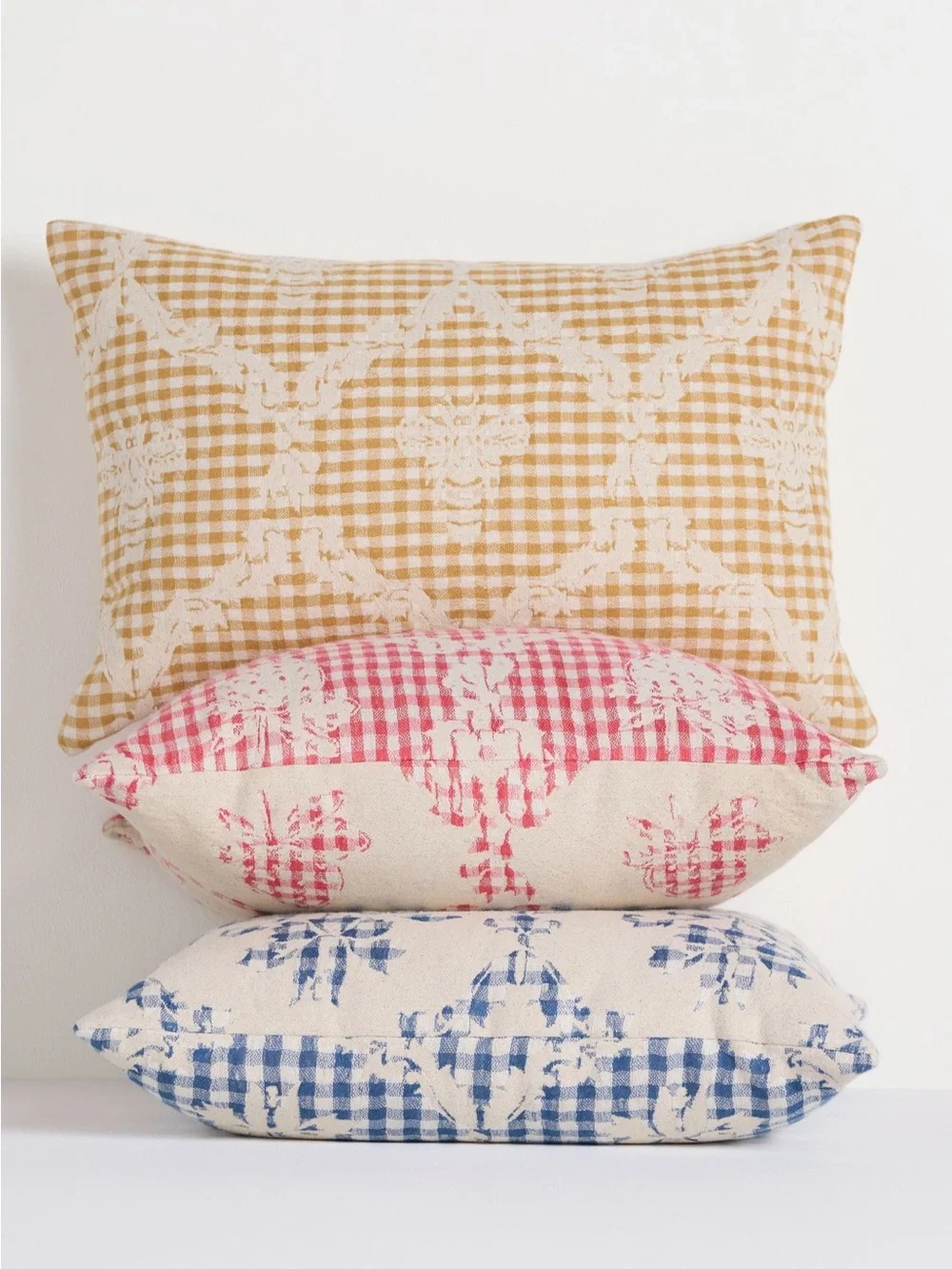 NWT Anthropologie Damask Cotton Woven Icon Pillow in Red Strawberry